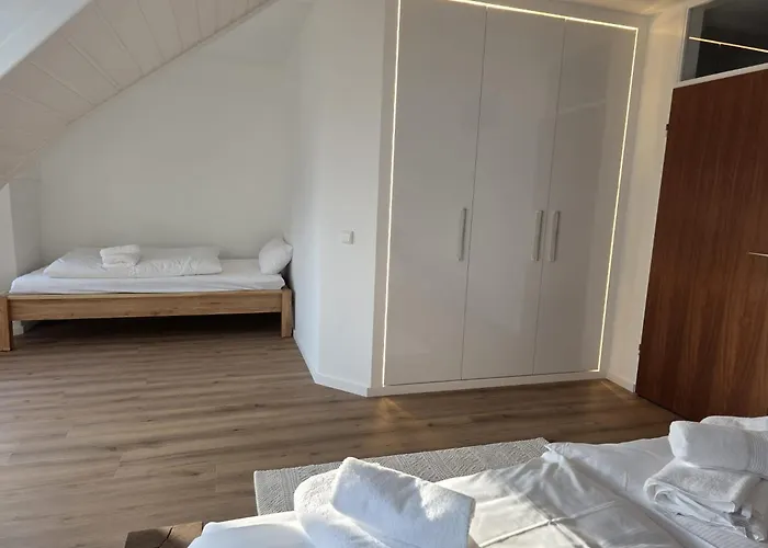 Helle, Zentrumsnahe Und Komfortabel 2-zimmer Appartamento